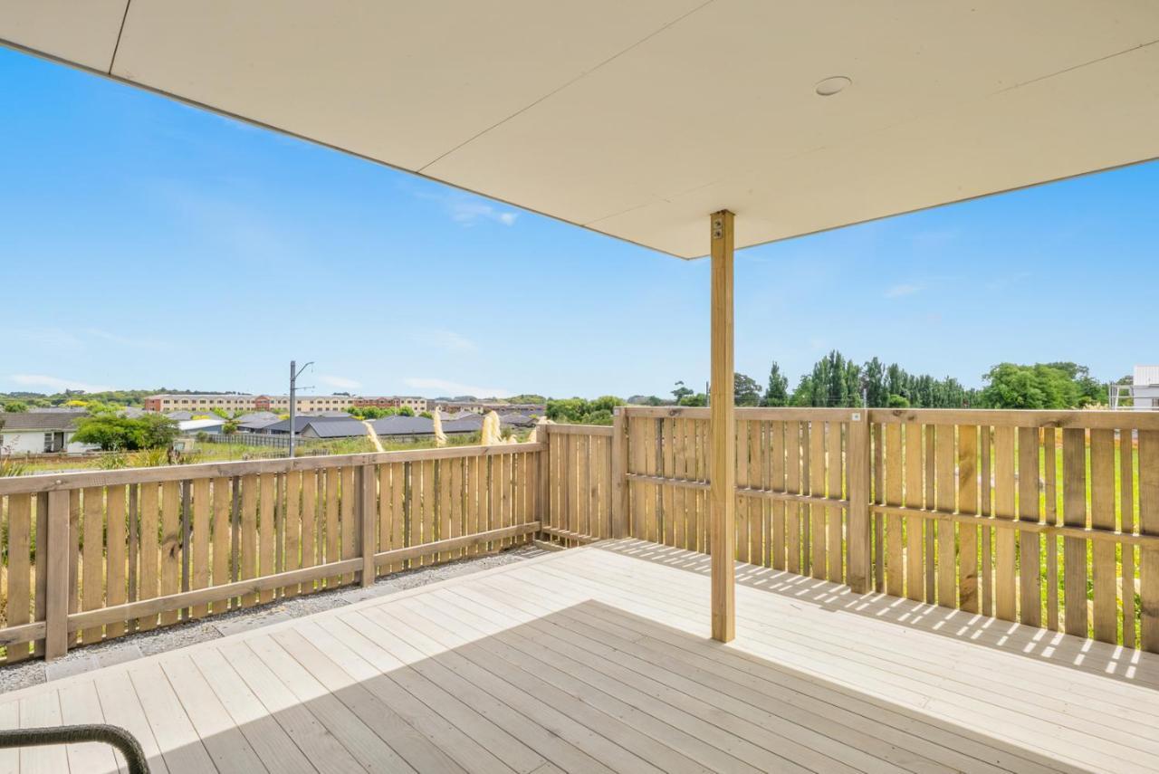 Matenga Townhouse - Waikanae Holiday Home Luaran gambar