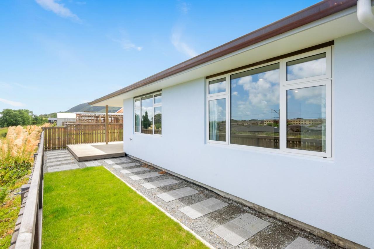 Matenga Townhouse - Waikanae Holiday Home Luaran gambar